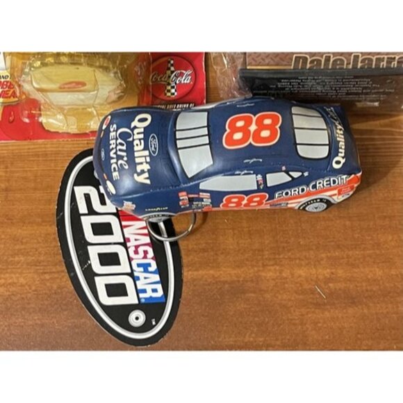 Dale Jarrett #88 Lot - Picture 4 of 4